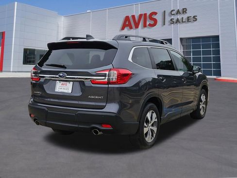 Used 2025 Subaru Ascent Premium AWD/4WD image 6