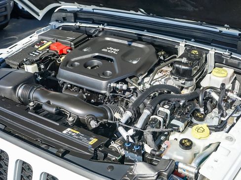 Used 2023 Jeep Wrangler Sahara w/ Cold Weather Group image 25