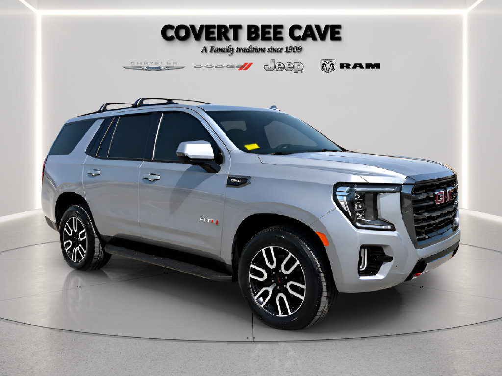 Used 2024 GMC Yukon AT4 w/ Technology Package AWD/4WD image 2
