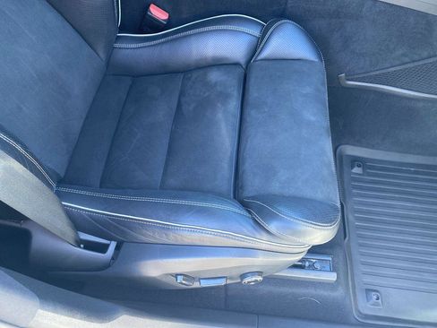 Used 2018 Volvo XC60 T6 R-Design w/ Convenience Package image 25