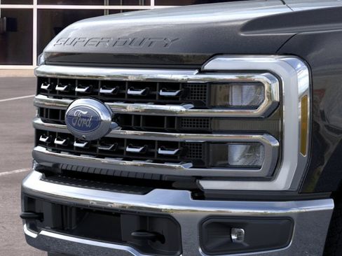 New 2026 Ford F250 4x4 Crew Cab Super Duty image 39