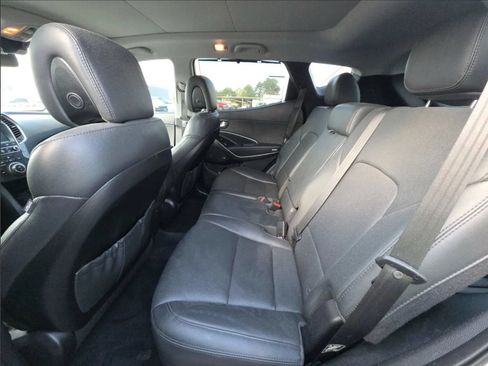 Used 2017 Hyundai Santa Fe Sport AWD/4WD image 7