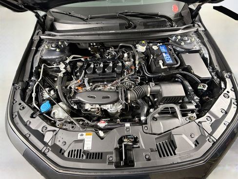 Used 2023 Honda Accord EX image 39