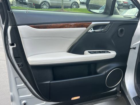 Used 2019 Lexus RX 350 FWD w/ Navigation Package image 13