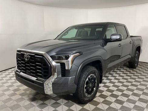 New 2026 Toyota Tundra SR5 image 3