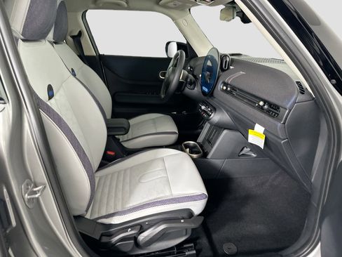 New 2025 MINI Cooper S image 25