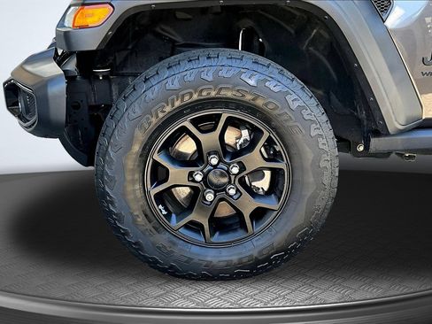 Used 2021 Jeep Wrangler Unlimited Sport AWD/4WD image 29
