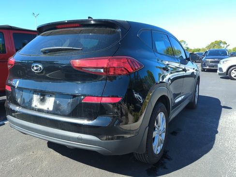 Used 2020 Hyundai Tucson SE image 9