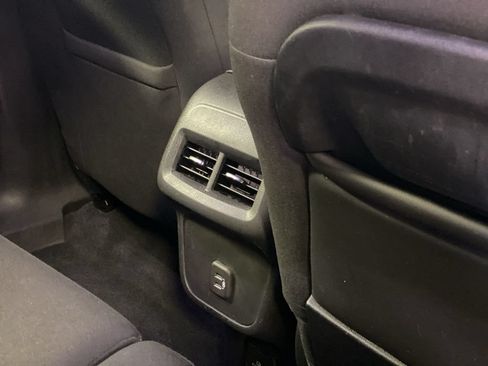 Used 2020 GMC Terrain SLE w/ Driver Convenience Package FWD image 27