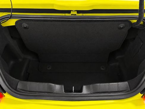 Used 2020 Chevrolet Camaro ZL1 RWD image 23
