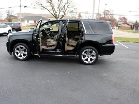 Used 2018 GMC Yukon SLT image 7