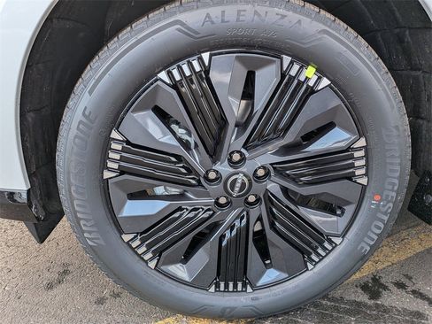 New 2026 Nissan Murano Platinum image 25