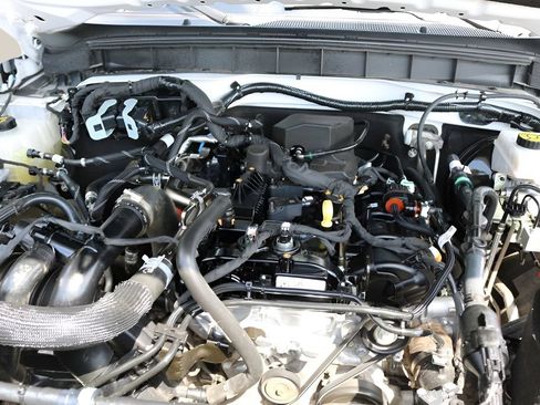 Used 2024 Ford Bronco Outer Banks AWD/4WD image 11