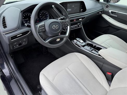 Used 2023 Hyundai Sonata SE image 13