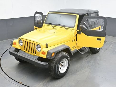 Used 2006 Jeep Wrangler X AWD/4WD image 44