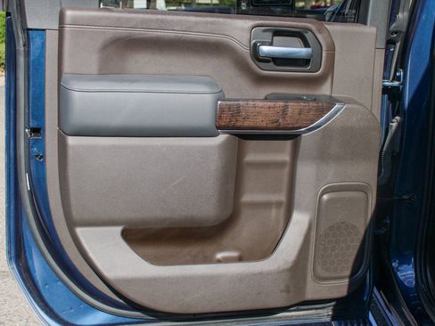 Used 2020 GMC Sierra 3500 Denali w/ Denali Ultimate Package image 38