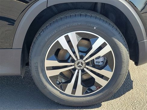 New 2025 Mercedes-Benz GLB 250 image 10