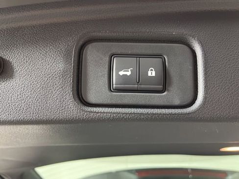 New 2026 Nissan Pathfinder SL image 51