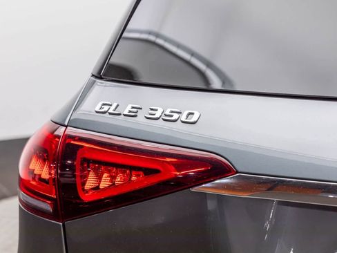 Used 2022 Mercedes-Benz GLE 350 4MATIC w/ Premium Package image 7