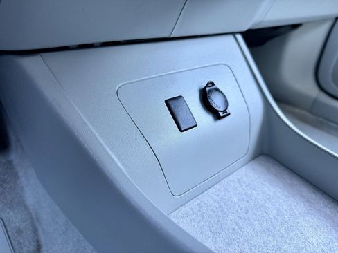 Used 2010 Toyota Prius Two image 19