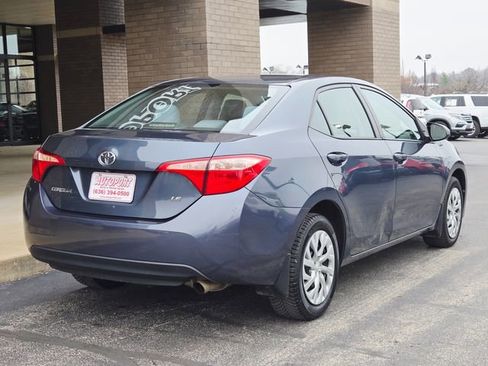 Used 2017 Toyota Corolla LE image 6