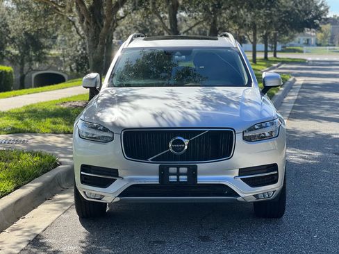 Used 2018 Volvo XC90 T5 Momentum w/ Convenience Package image 2