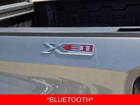 New 2026 GMC Sierra 1500 SLT w/ SLT Premium Package AWD/4WD image 10