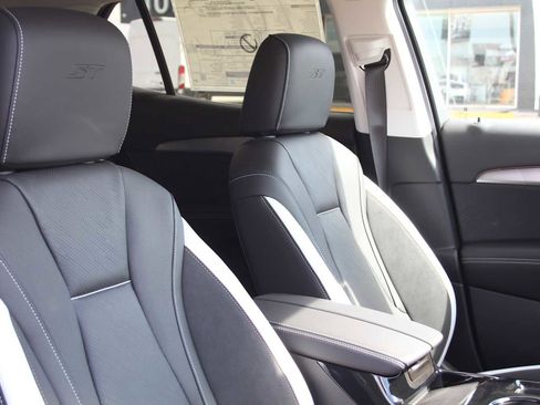 New 2026 Buick Envision Sport Touring AWD/4WD image 19