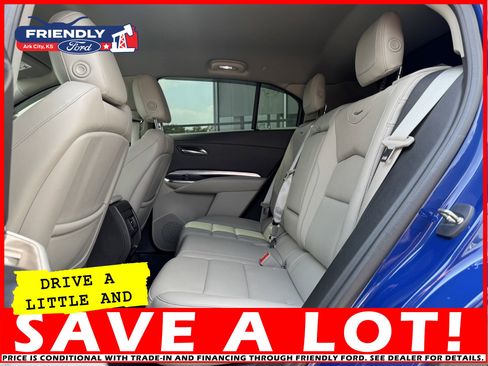 Used 2023 Cadillac XT4 Luxury image 13