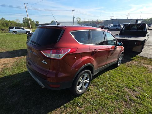 Used 2014 Ford Escape SE image 6