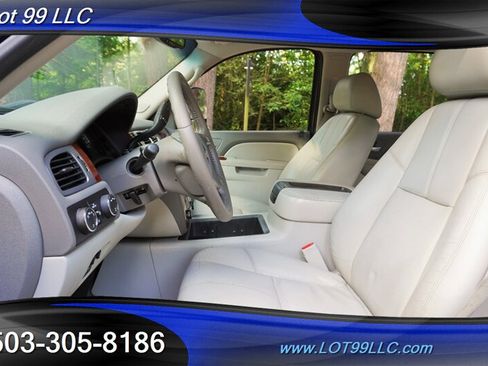 Used 2011 Chevrolet Silverado 2500 LTZ w/ LTZ Plus Package AWD/4WD image 13