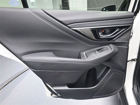 Used 2022 Subaru Outback Limited image 25