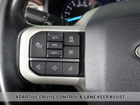 Used 2022 Ford Expedition Limited image 6