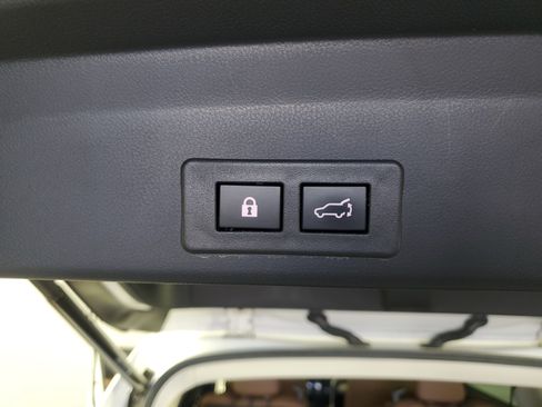 Used 2021 Subaru Ascent Touring w/ Popular Package #2A AWD/4WD image 35