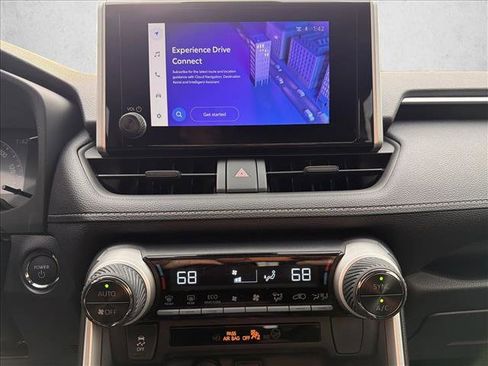 New 2025 Toyota RAV4 XLE image 15