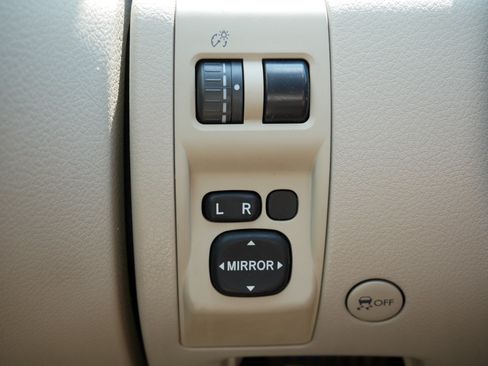 Used 2009 Subaru Impreza 2.5i AWD/4WD image 26