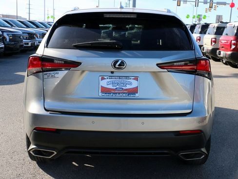 Used 2018 Lexus NX 300 FWD image 6