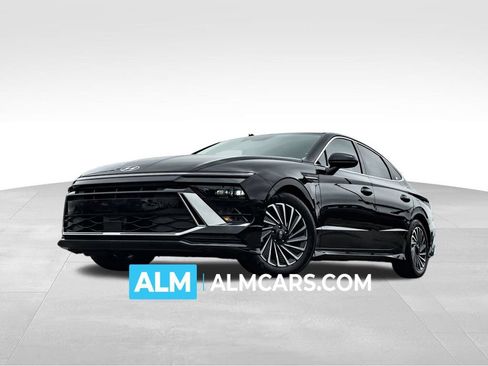 Used 2025 Hyundai Sonata SEL FWD image 1