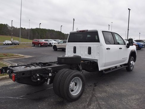 New 2026 GMC Sierra 3500 Pro w/ Convenience Package image 3