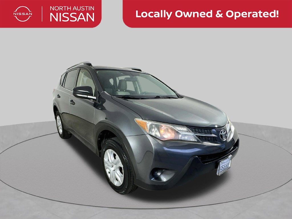 Used 2013 Toyota RAV4 LE FWD image 1