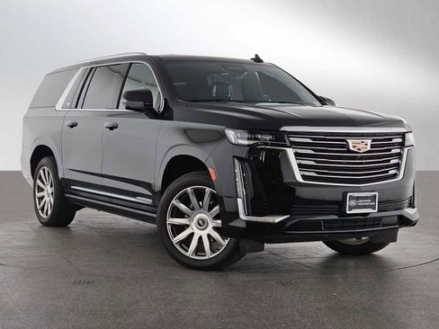 Used 2024 Cadillac Escalade ESV Premium Luxury Platinum AWD/4WD image 2