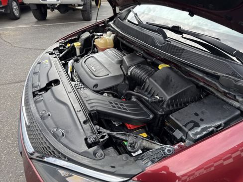 Used 2017 Chrysler Pacifica Touring FWD image 12