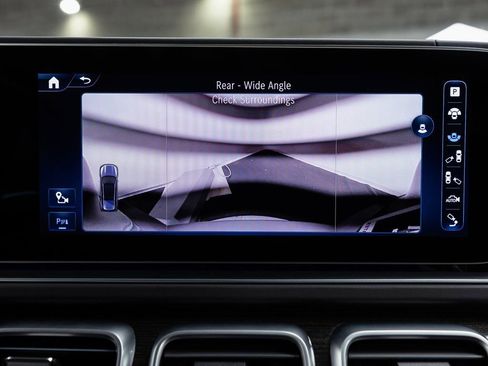 Certified 2024 Mercedes-Benz GLS 63 AMG 4MATIC image 19