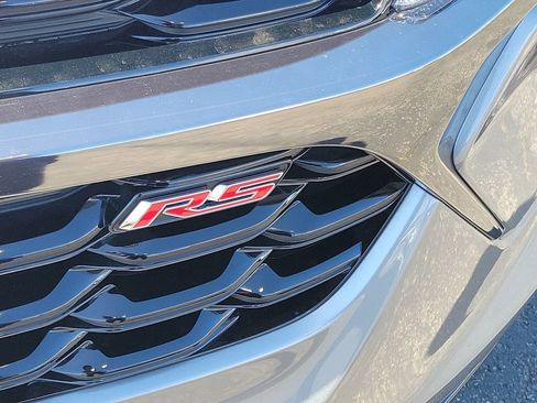 Used 2025 Chevrolet Trax RS w/ Sunroof Package FWD image 29