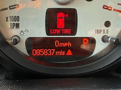 Used 2013 MINI Cooper S image 19