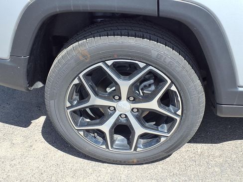 Certified 2024 Jeep Compass Limited AWD/4WD image 26
