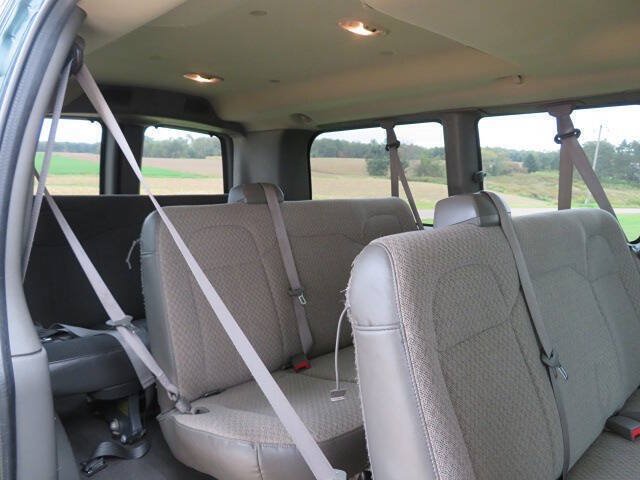 Used 2012 Chevrolet Express 1500 LS RWD image 19