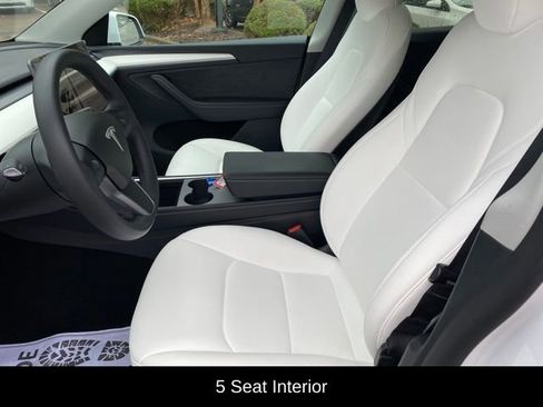 Used 2025 Tesla Model Y Long Range image 12