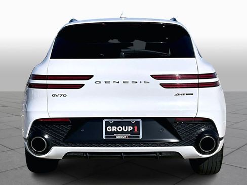 Used 2023 Genesis GV70 3.5T Sport w/ Sport Prestige Package image 4