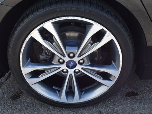 Used 2019 Ford Fusion Titanium FWD image 50